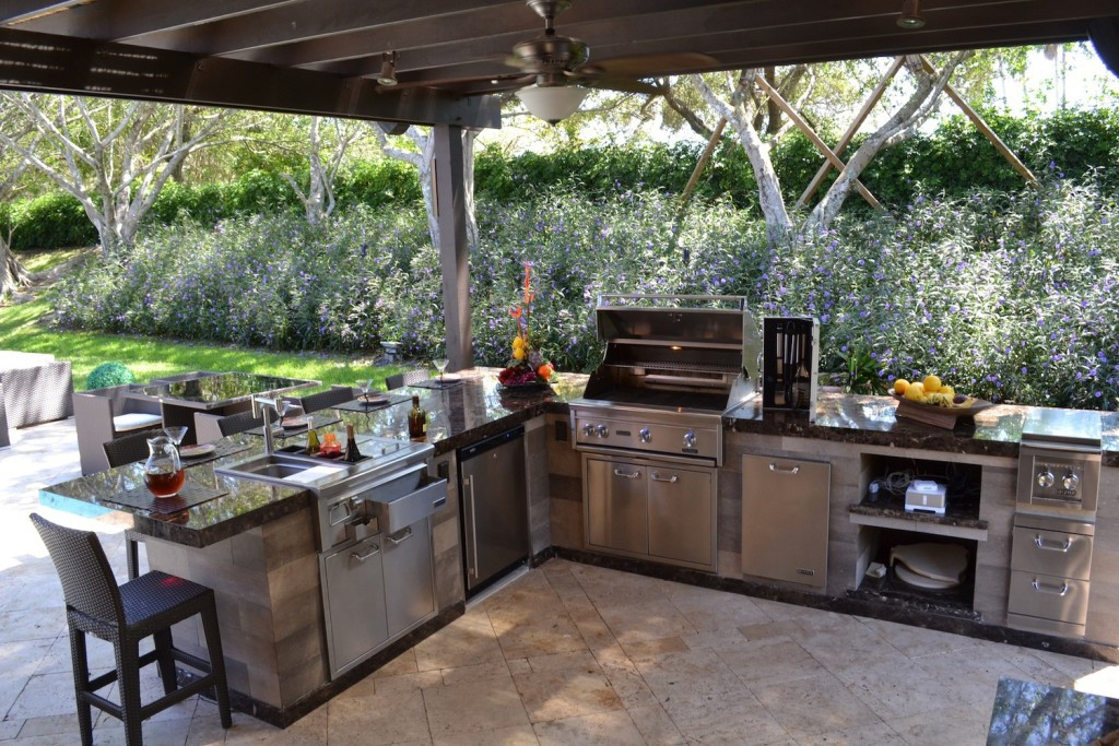 Outdoor Kitchen Equipment
 Create Your Own Outdoor Kitchen & Dining Area ALLGREEN Inc