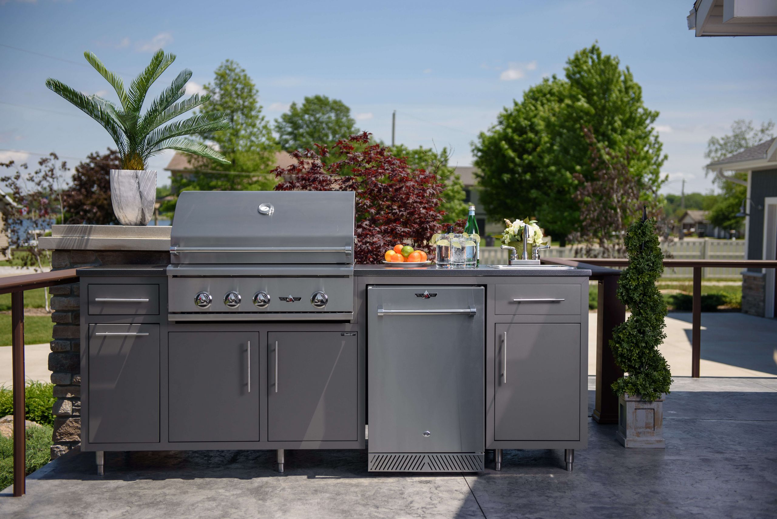 Outdoor Kitchen Furniture
 Aluminum Outdoor Kitchen Cabinets Portable Rooftop