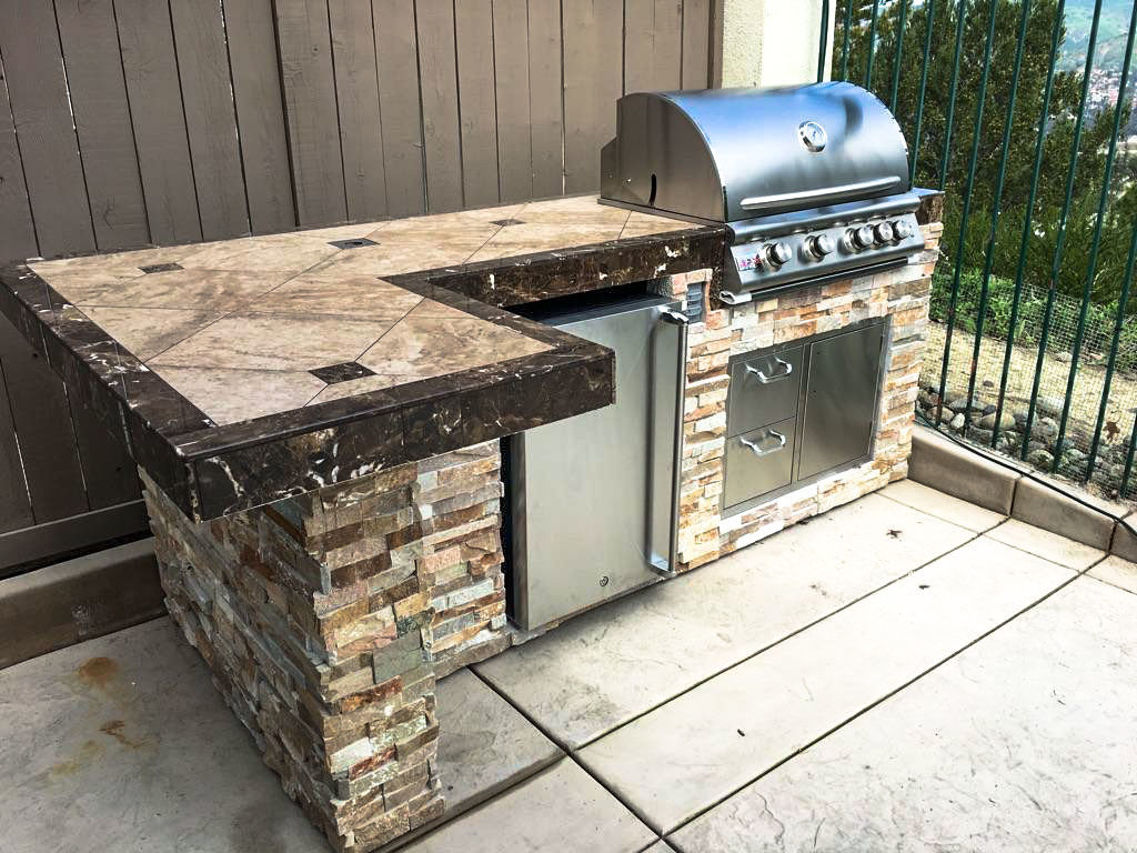 Outdoor Kitchen Grill Island
 Corona BBQ Island Extreme Backyard Designs