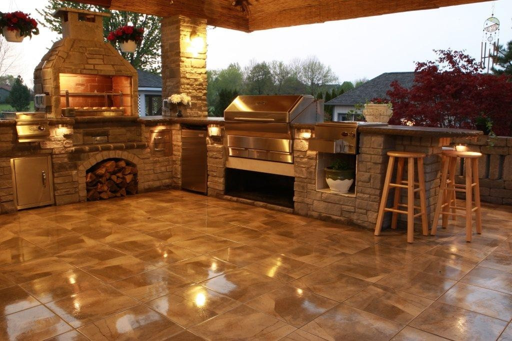 Outdoor Kitchen Grill
 Outdoor Kitchens & Our Wood Fire Grill