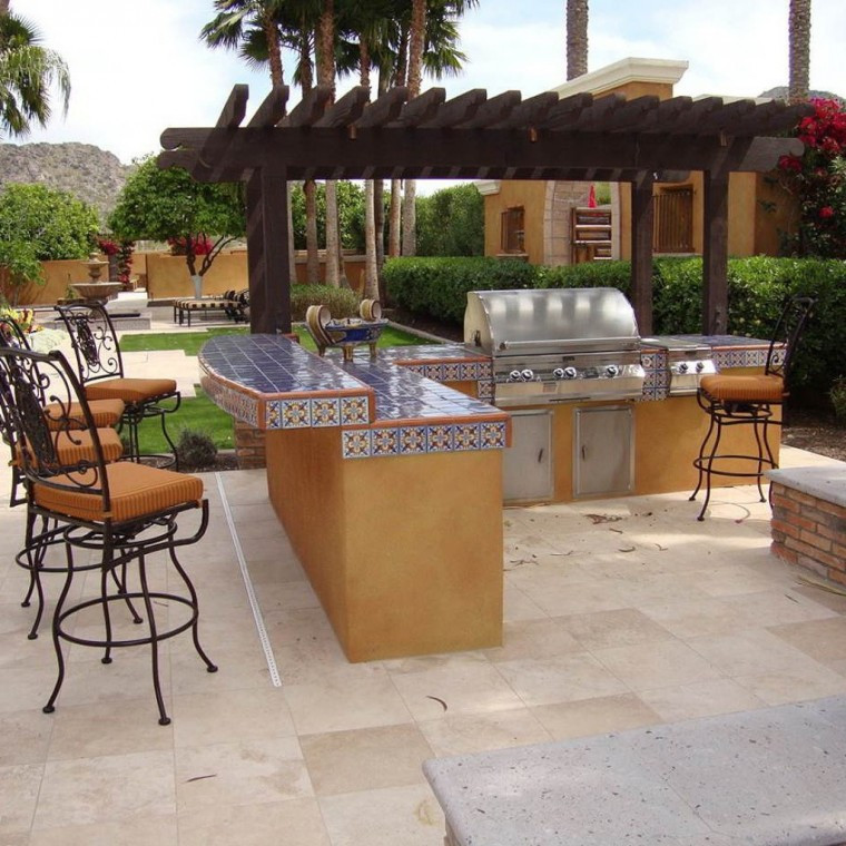 Outdoor Kitchen Kit Lowes
 Kitchen Convert Your Backyard With Awesome Modular