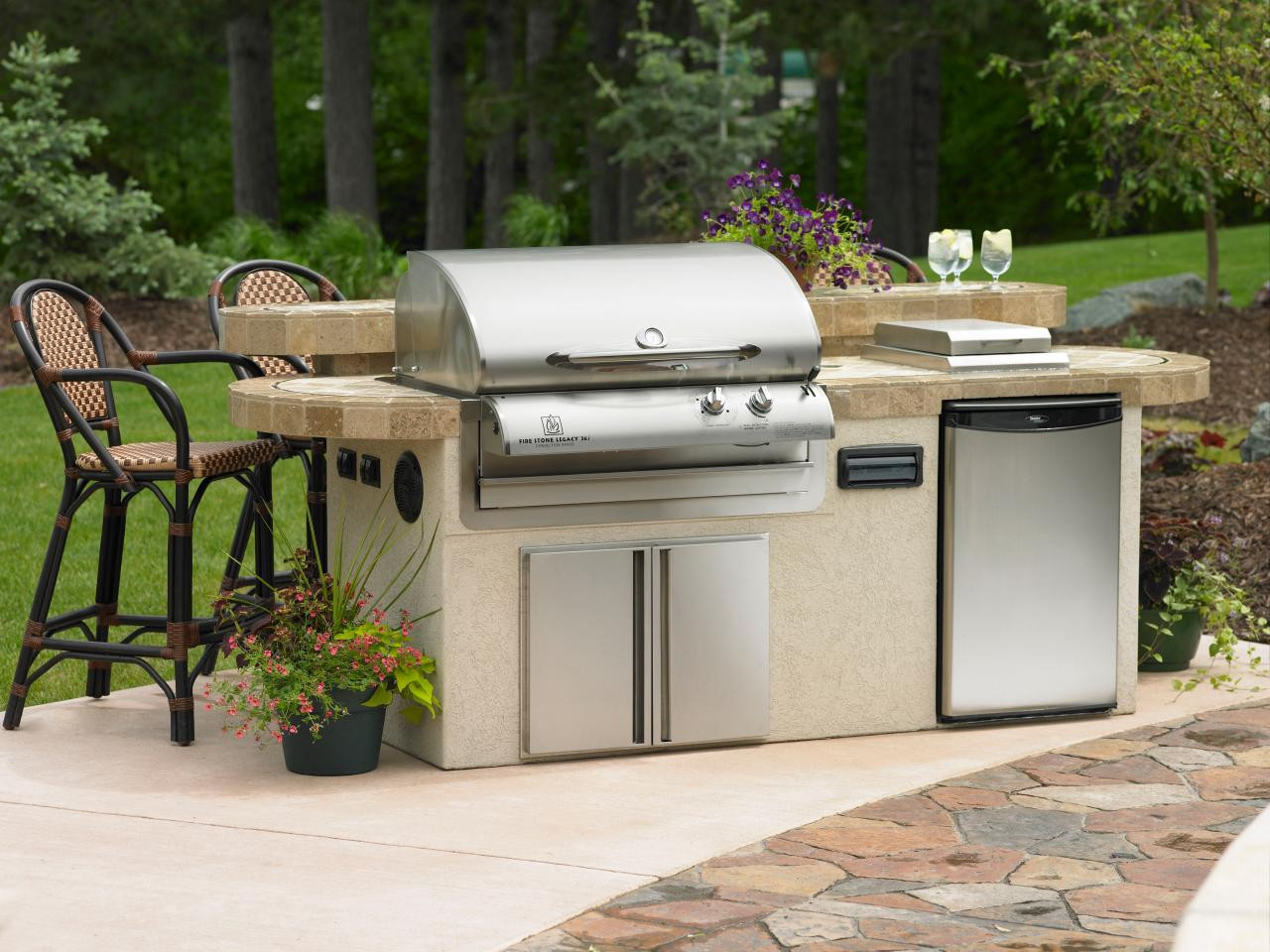 Outdoor Kitchen Kits
 35 Ideas about Prefab Outdoor Kitchen Kits TheyDesign