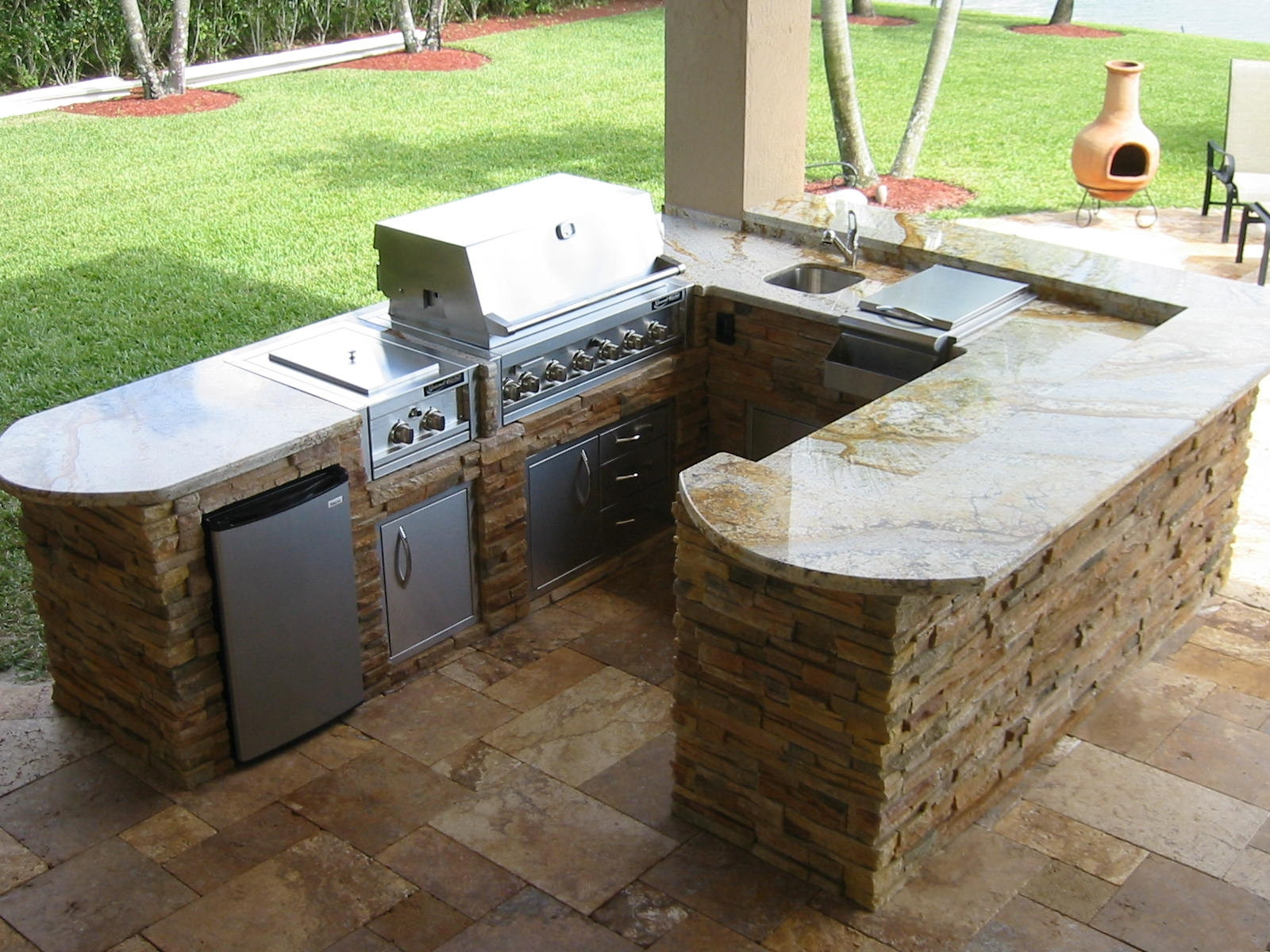 Outdoor Kitchen Kits
 35 Ideas about Prefab Outdoor Kitchen Kits TheyDesign