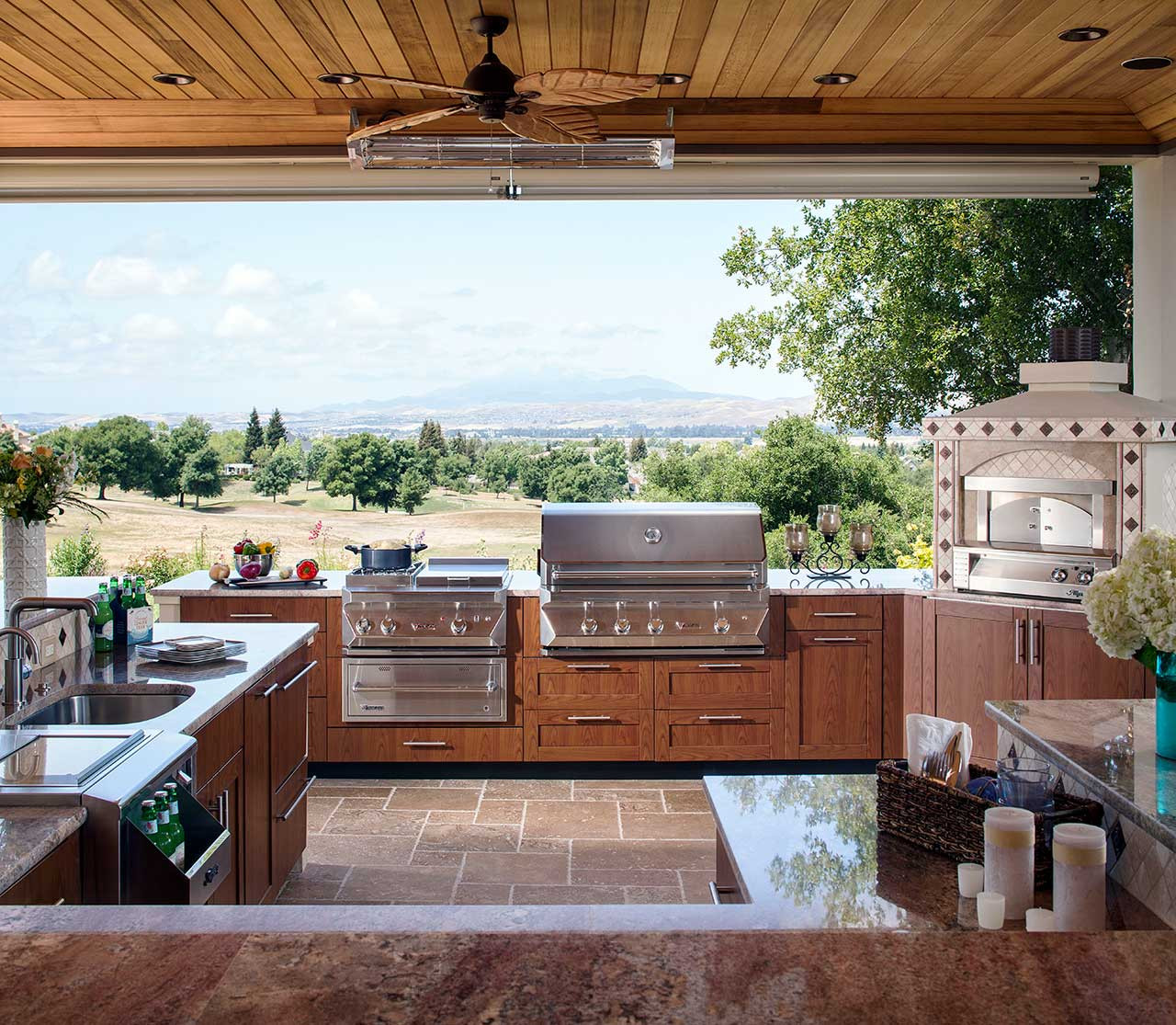 Outdoor Kitchen Pics
 Outdoor Kitchen Design Ideas