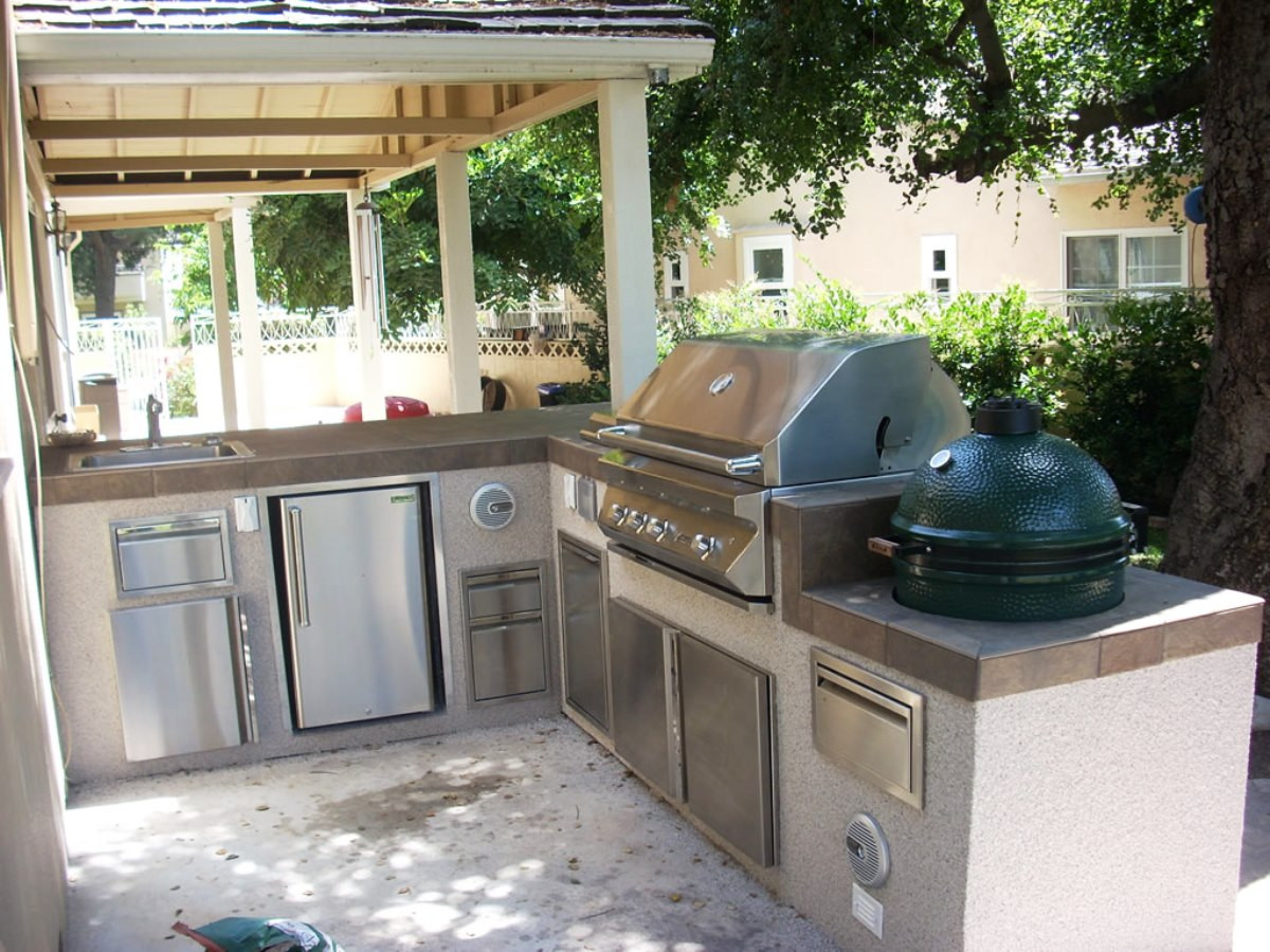 Outdoor Kitchen Plans Free
 Outdoor Kitchen Layout – How to Wel e the Christmas