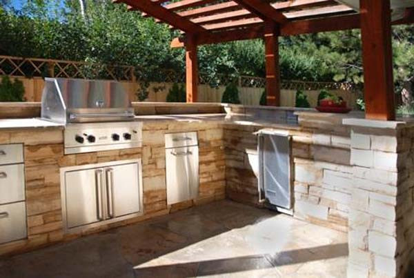 Outdoor Kitchen Stone Veneer
 Designing the Perfect Outdoor Kitchen in Oklahoma City