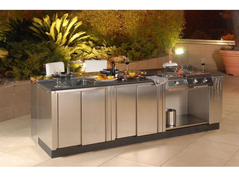 Outdoor Kitchen Units
 Modular Outdoor Kitchens KitChen Q from Bianchi DigsDigs