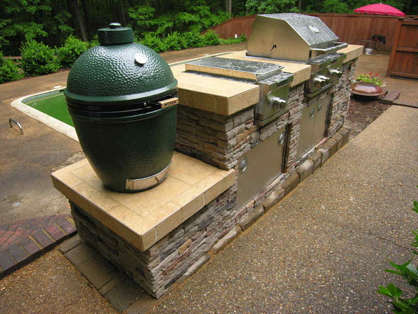 Outdoor Kitchen With Green Egg
 Want to make your Macon outdoor living space sizzle this