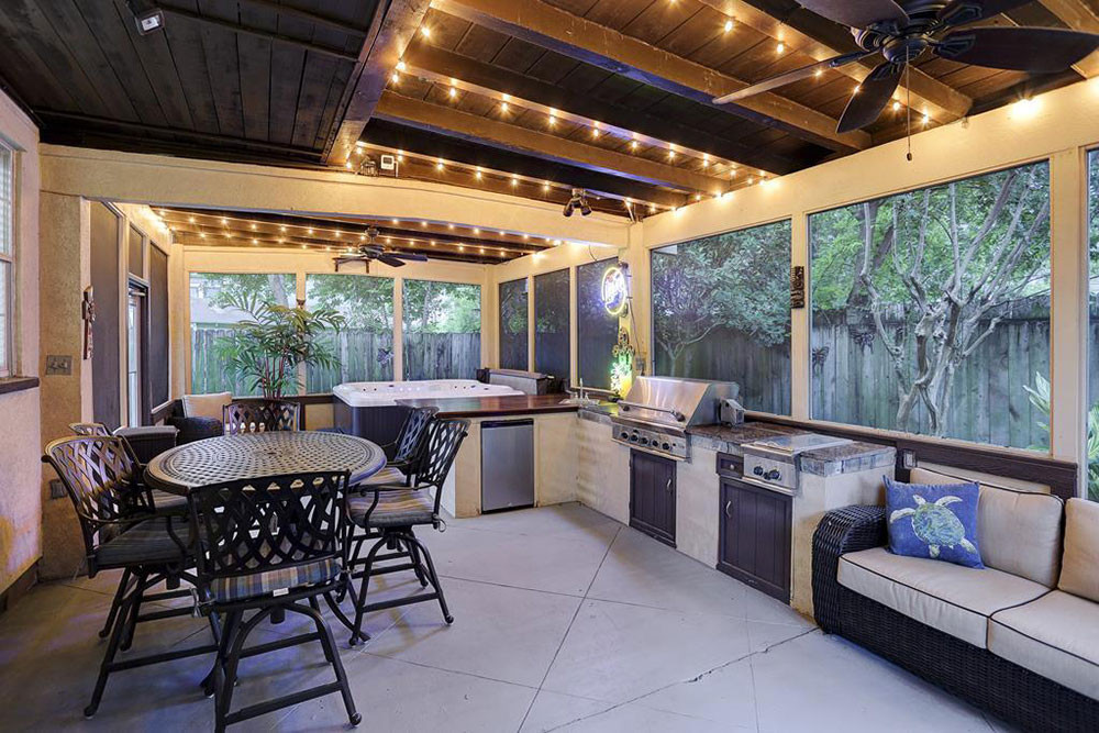 Outdoor Kitchens Houston
 10 Homes For Sale With Outdoor Kitchens — Life At Home