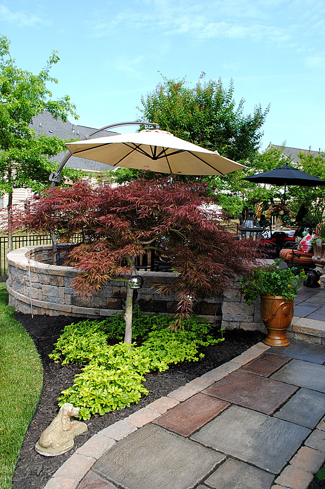 Outdoor Landscaping Ideas
 8 Great Ideas for Backyard Landscaping The Graphics Fairy