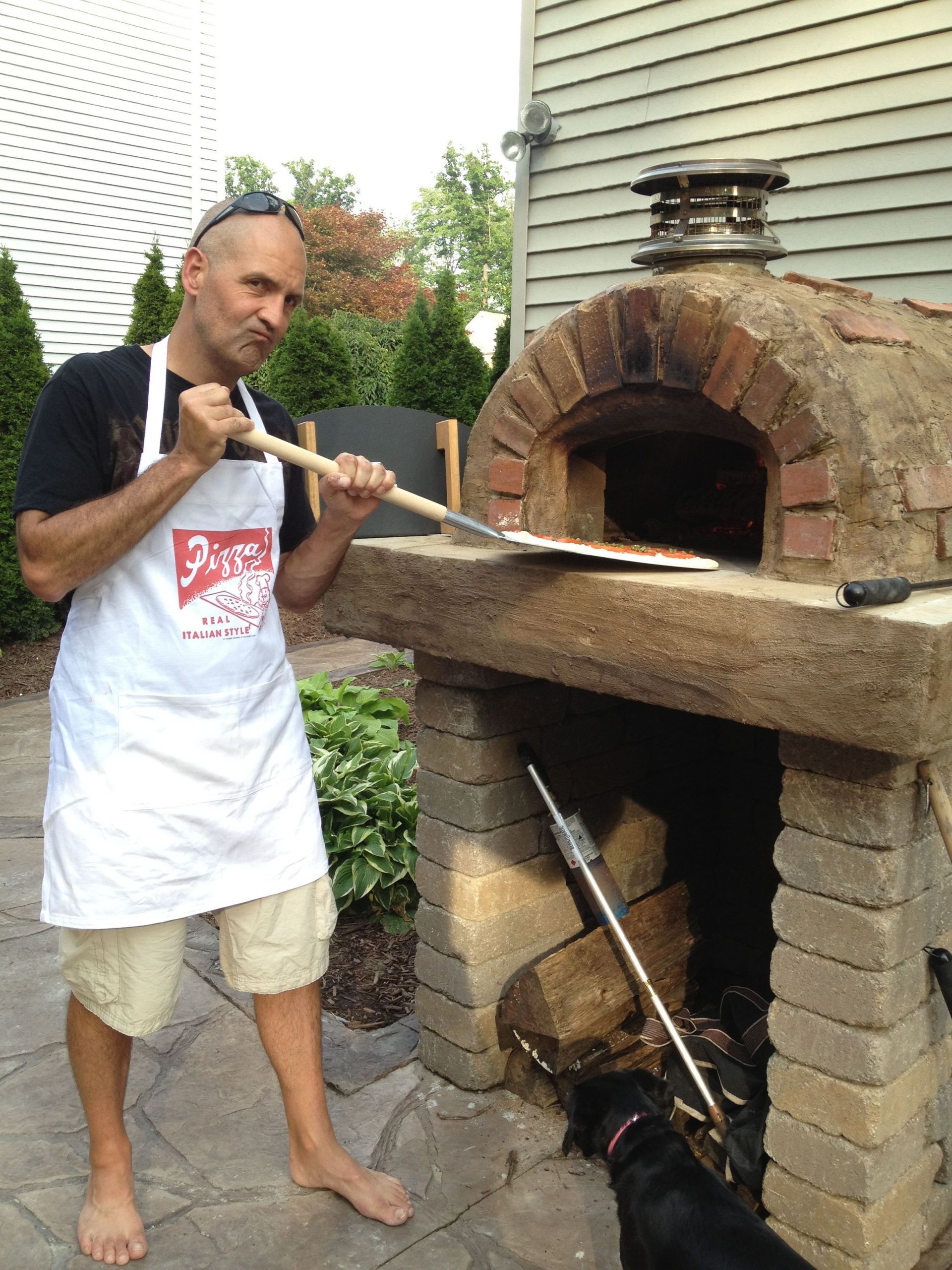 Outdoor Pizza Oven Plans DIY
 Real Men Wear Aprons This DIY Wood Fired Outdoor Pizza