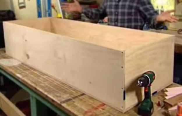 Outdoor Storage Bench DIY
 DIY Outdoor Storage Bench Tutorial