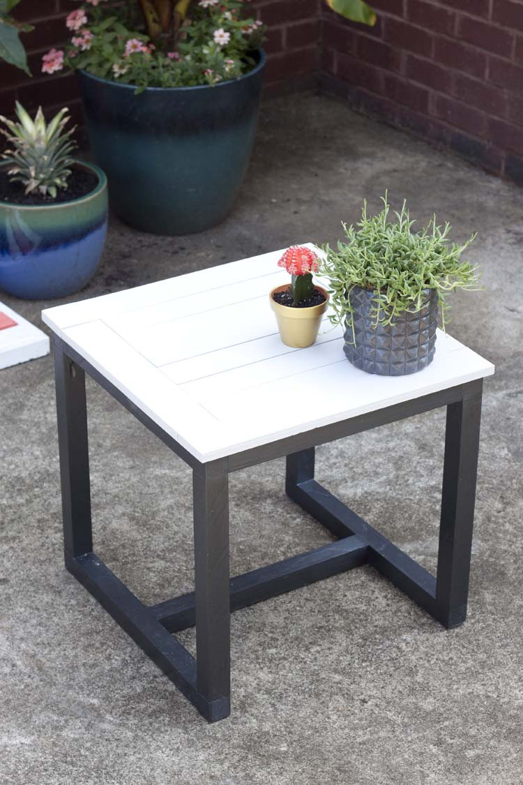 Outdoor Table DIY
 Easy DIY Outdoor Garden & Patio Furniture • The Garden Glove
