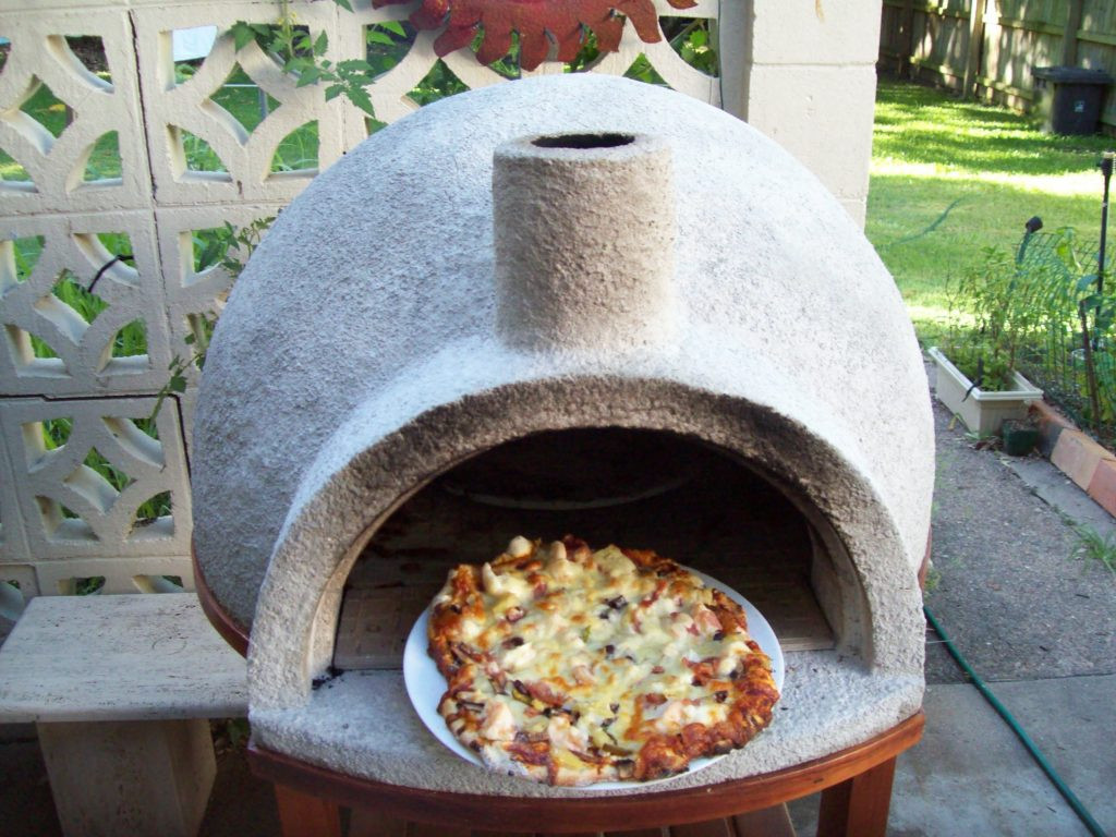 Outdoor Wood Oven DIY
 DIY Video How to Build a Backyard Wood Fire Pizza Oven