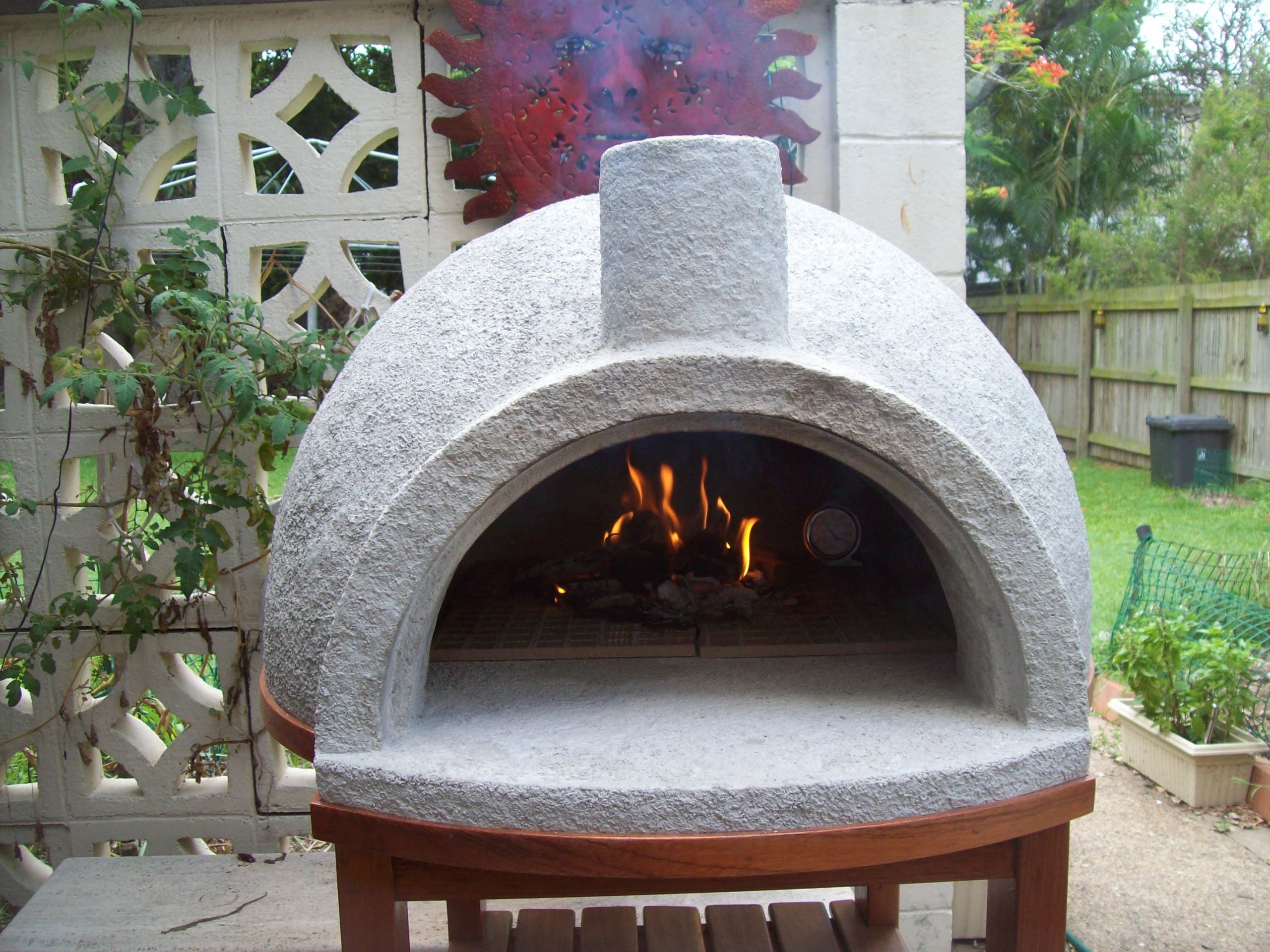 Outdoor Wood Oven DIY
 vermiculite pizza oven