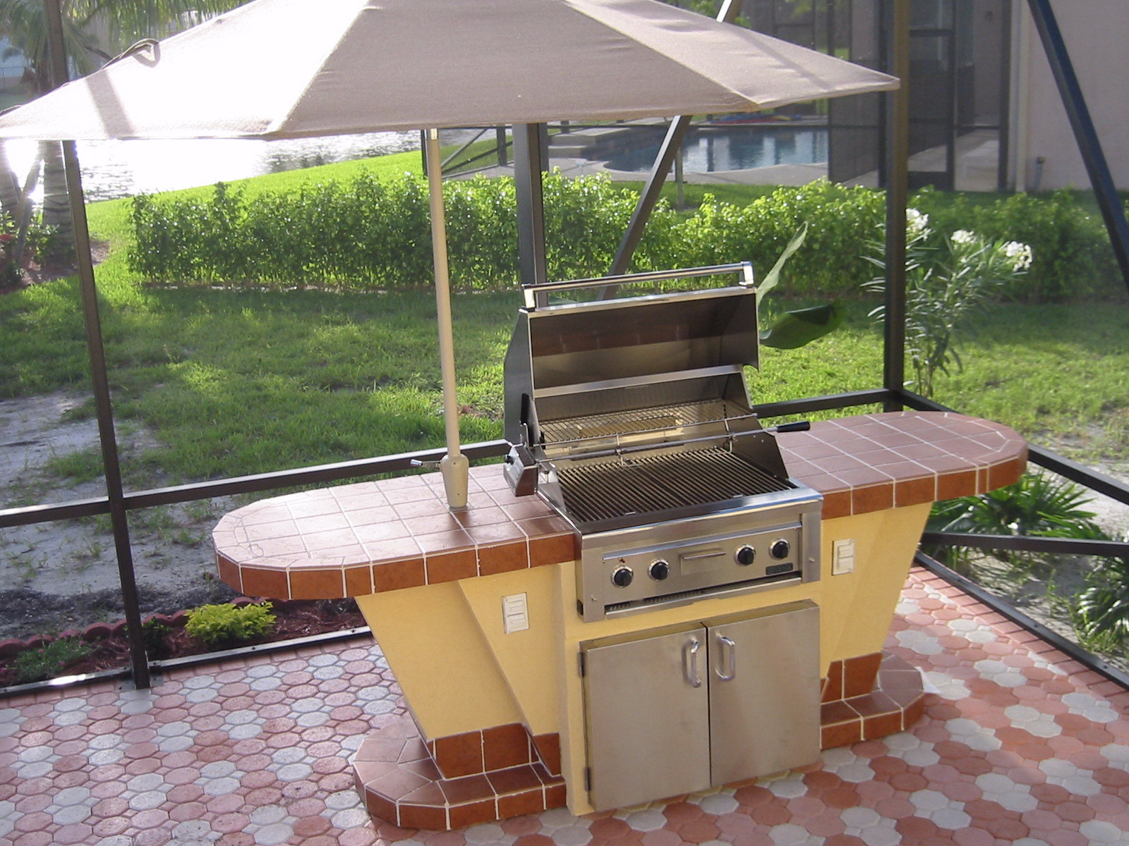 Outdoors Bbq Kitchen
 Outdoor Kitchen Design