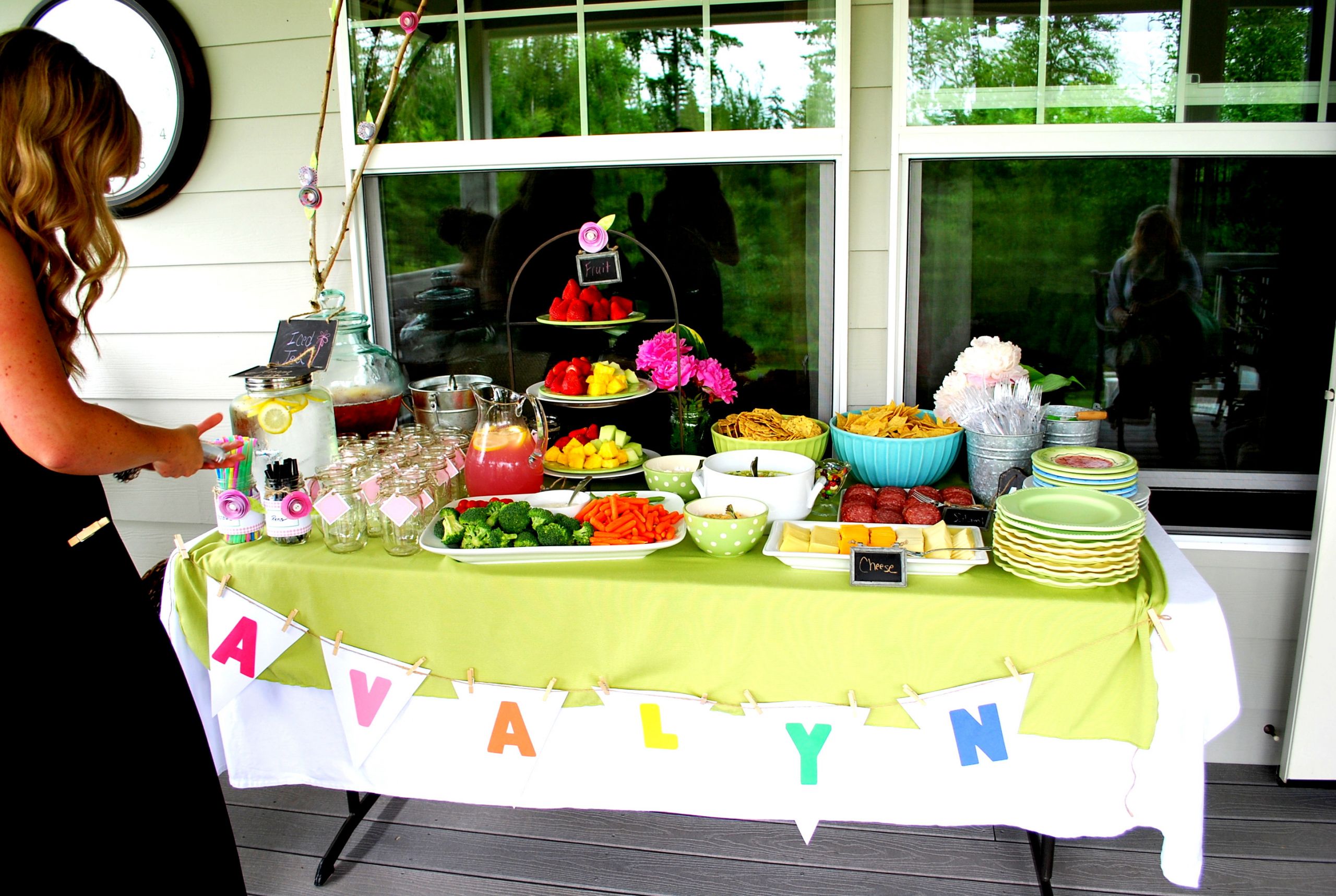 Outside Baby Shower Decoration Ideas
 Outdoor Baby Shower Whatever the Weather