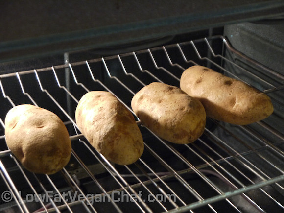 Oven Roasted Russet Potatoes
 How To Bake A Russet Potato Without Oil For Baked Jacket