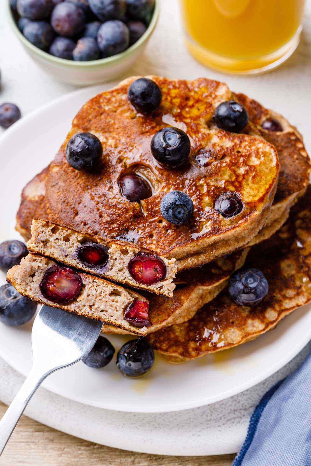 Paleo Blueberry Pancakes
 Incredible Blueberry Banana Pancakes Easy Paleo Pancake