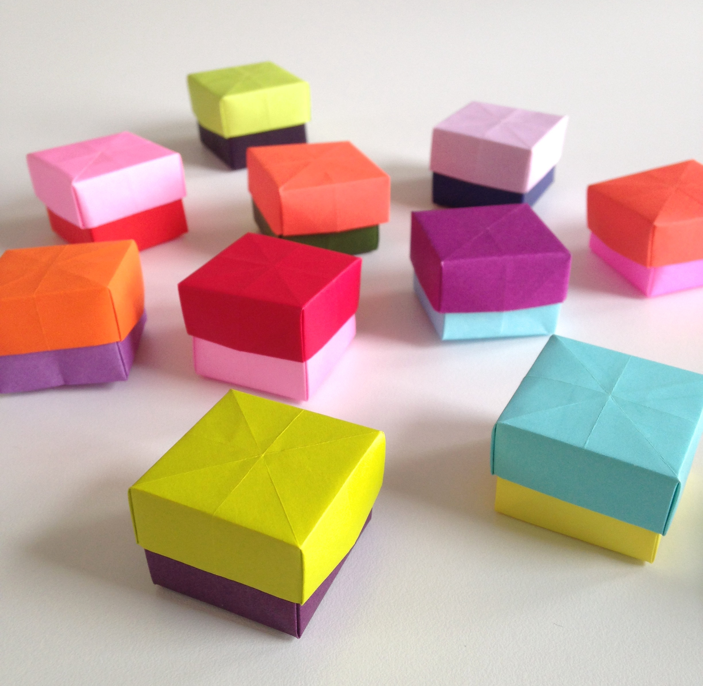 Paper Boxes DIY
 DIY How to Make Mini Paper Boxes