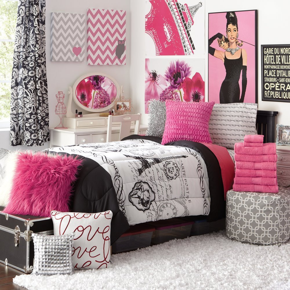 Parisian Themed Girls Bedroom
 Create Paris Bedroom Decor for Girls with Chic Style