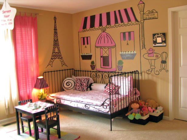Parisian Themed Girls Bedroom
 French Themed Girls Bedrooms F