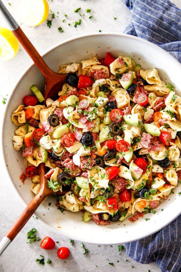 Pasta Salad With Italian Dressing And Cucumbers
 BEST Italian Pasta Salad with Tortellini