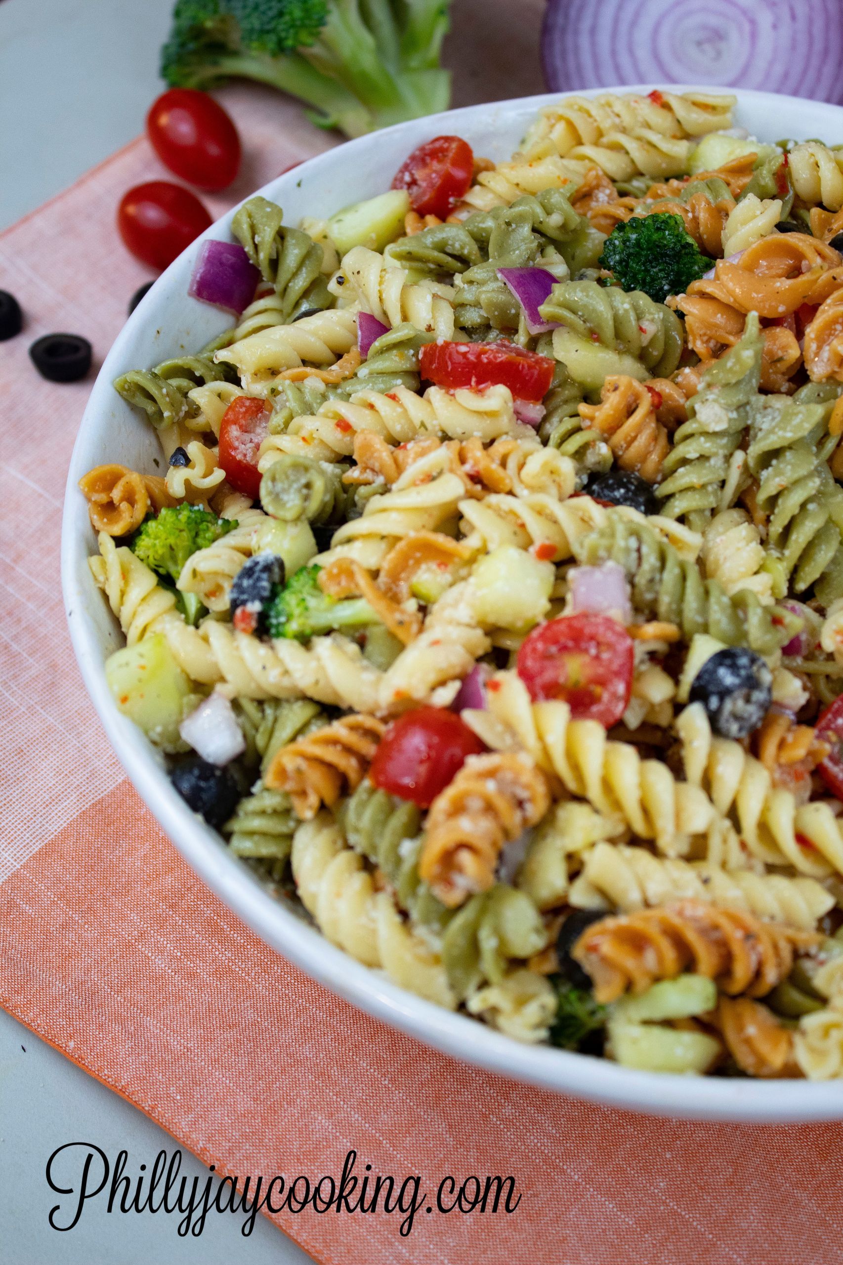 Pasta Salad With Italian Dressing And Cucumbers
 The Best Ever Italian Dressing Pasta Salad Recipe – Philly