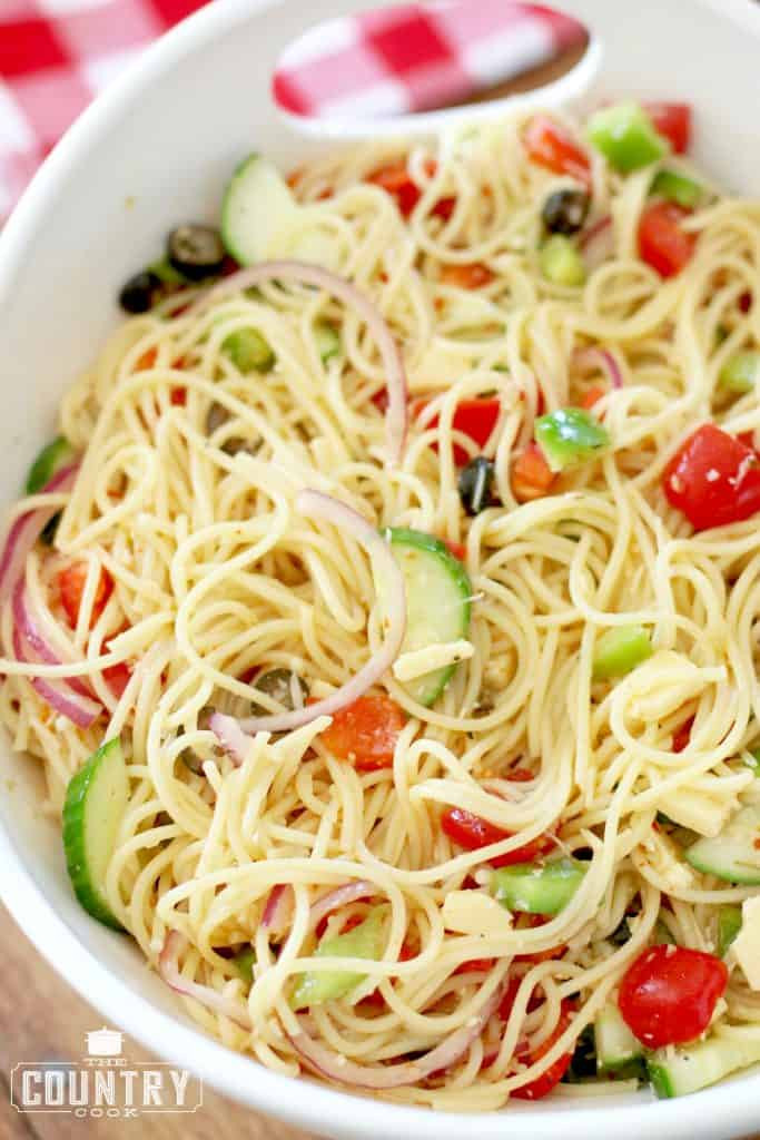 Pasta Salad With Italian Dressing And Cucumbers
 SUMMER SPAGHETTI SALAD Video