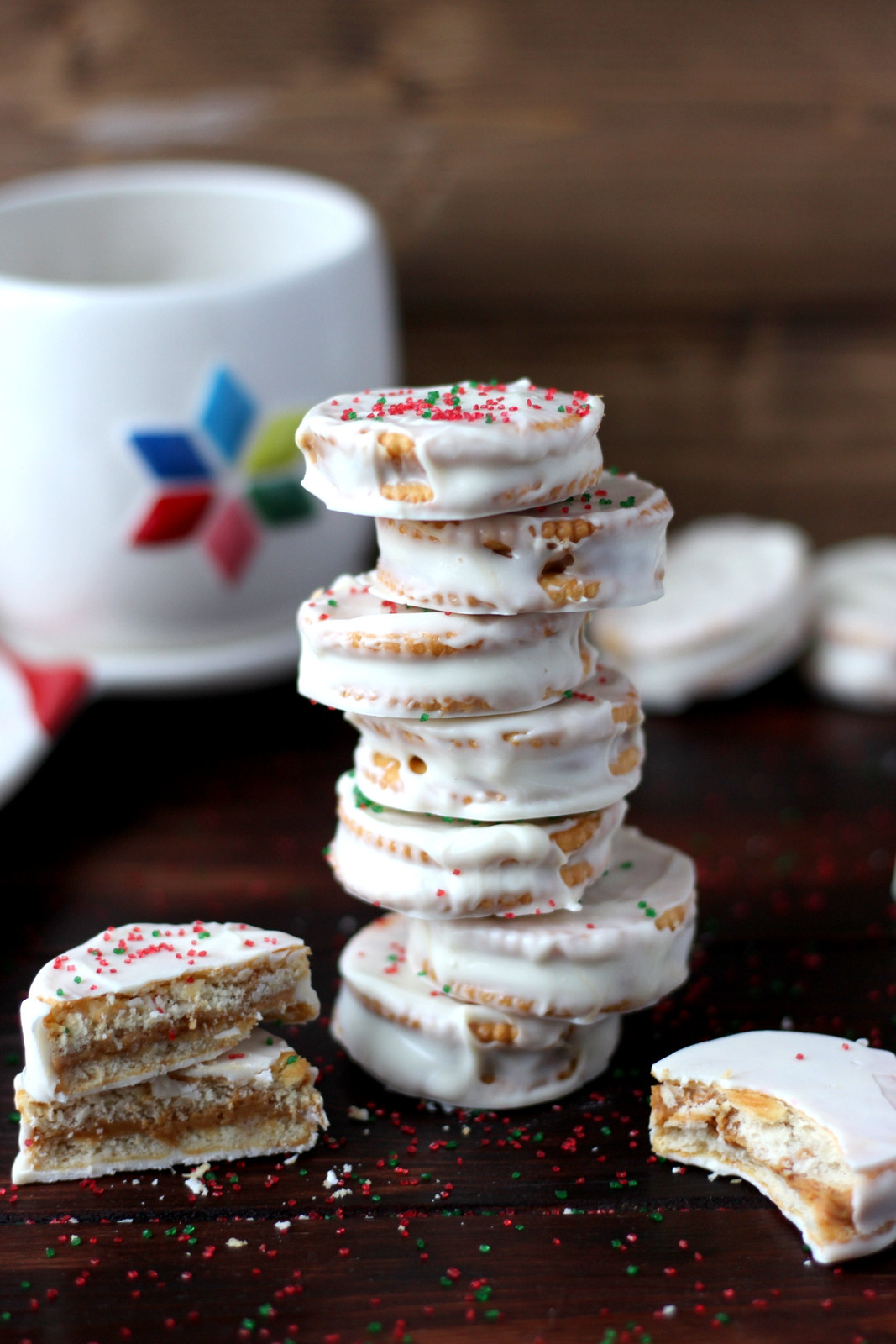 Peanut Butter Holiday Cookies
 Classic White Chocolate Peanut Butter Dipped Christmas