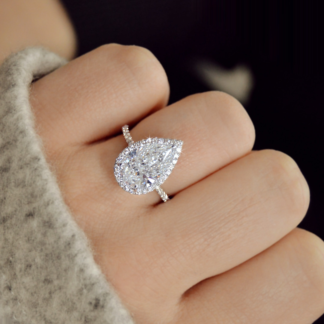 Pear Shaped Diamond Engagement Rings
 Pear Shape Diamonds – Ascot Diamonds