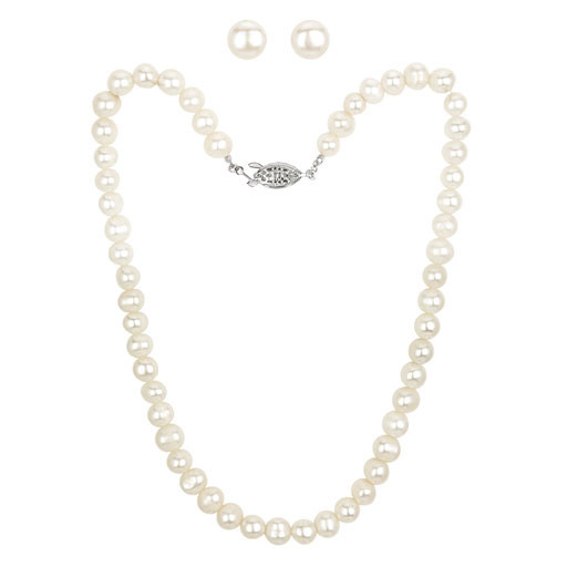 Pearl Necklace Value
 Freshwater Pearl Necklace & Earrings & $149 Value