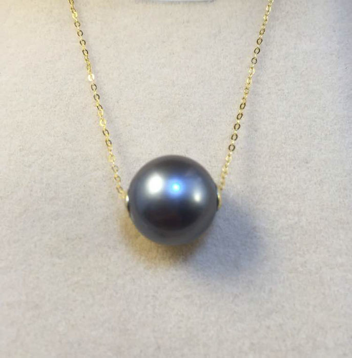Pearl Necklace Value
 11 3 mm Tahiti Black Pearl necklace No reserve price