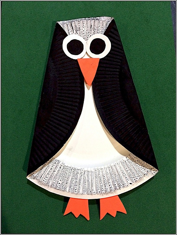 Penguin Crafts For Kids
 Simple Paper Plate Penguin