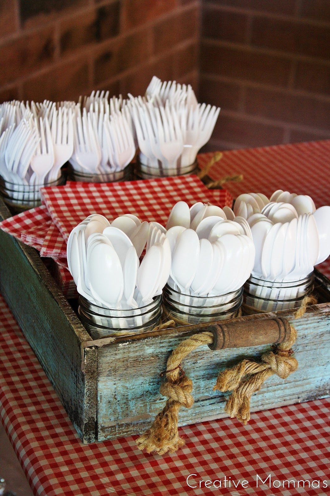 Picnic Graduation Party Ideas
 Creative Mommas Country Themed Party