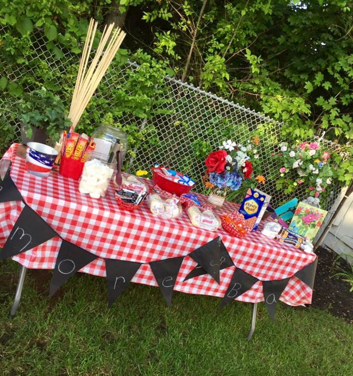 Picnic Graduation Party Ideas
 Pin by Dawn LaCarte on Dawn LaCarte’s Graduation Party