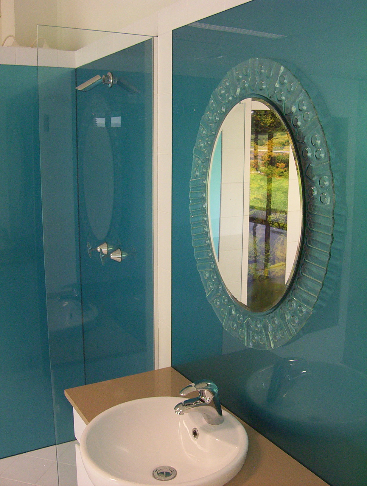 Picture Of Bathroom Showers
 Acrylic Splashbacks for Showers and Bathrooms