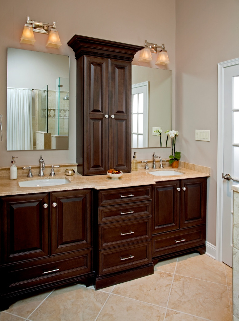 Pictures Of Bathroom Cabinets
 25 Traditional Tall Bathroom Cabinet Ideas To Try