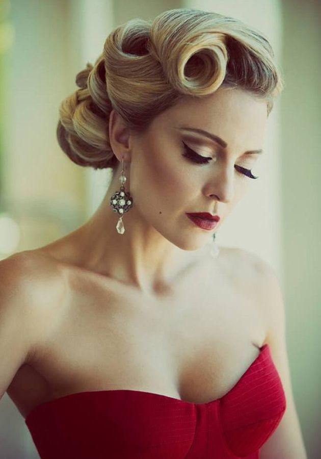 Pin Up Updo Hairstyles
 The Best 30 Pin Up Hairstyles For Glamorous Retro Girls
