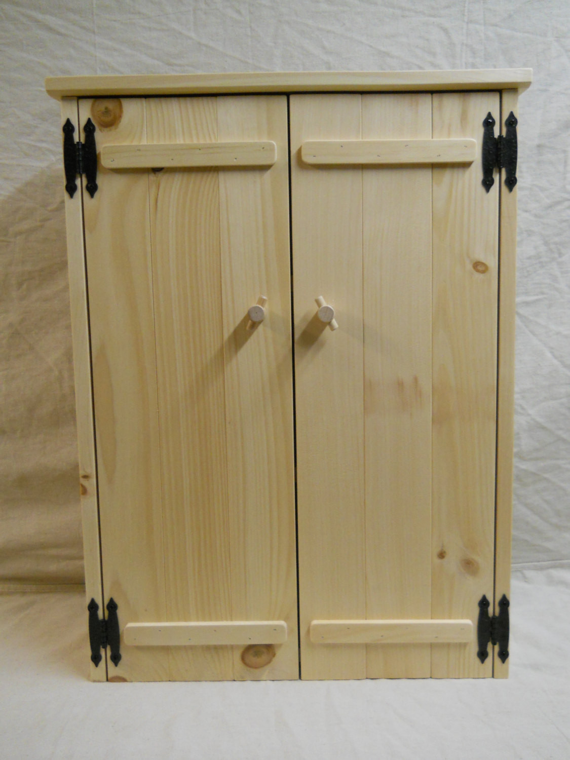 Pine Bathroom Cabinet
 Knotty Pine Bathroom Cabinet