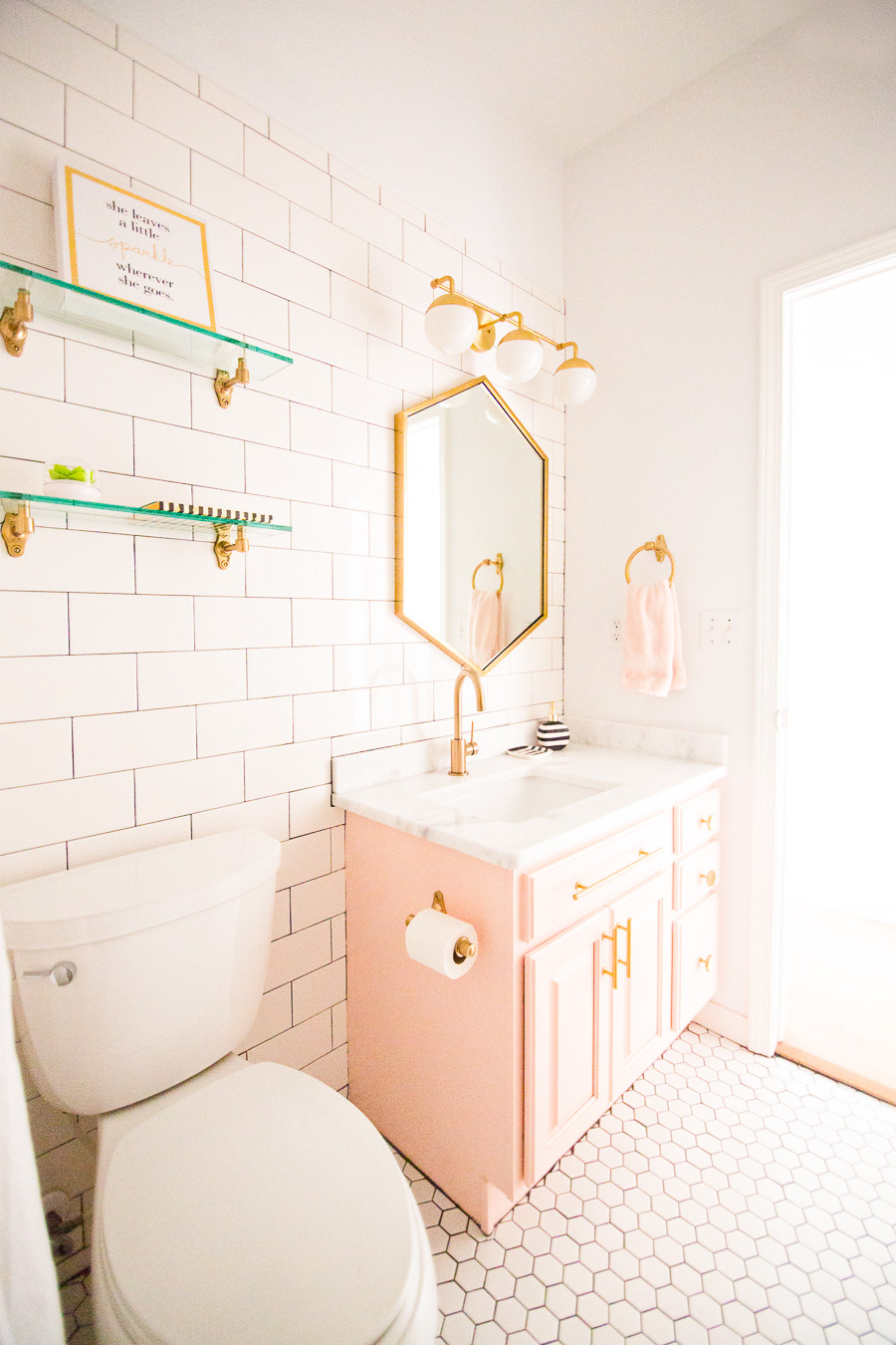 Pink And Gold Bathroom Decor
 Chapter 20 Peaches