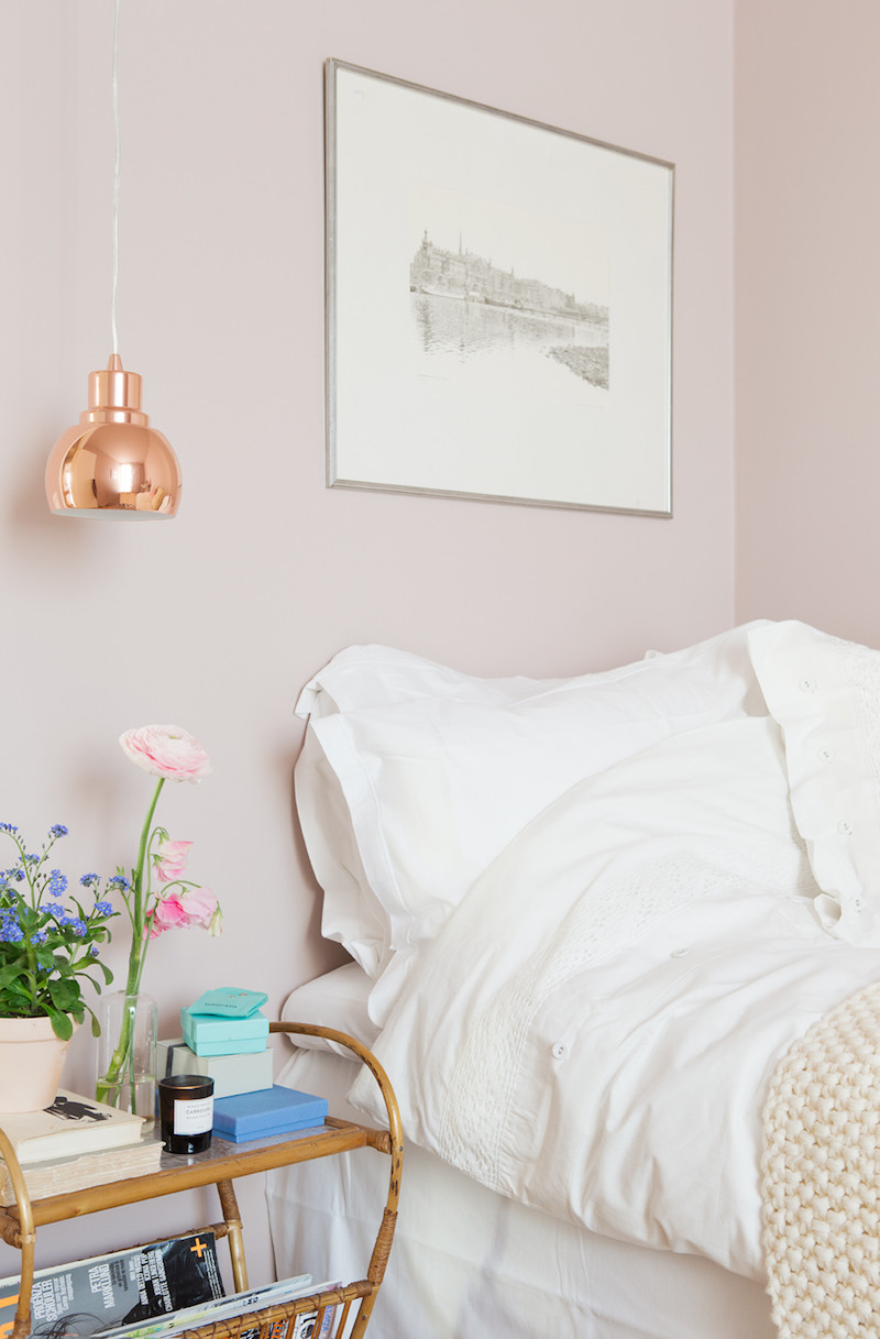 Pink Bedroom Walls
 14 Eye Catching Blush Pink & Copper Home Decor Ideas