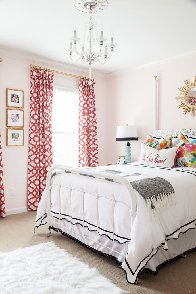 Pink Bedroom Walls
 37 Elegant Feminine Bedroom Design Ideas