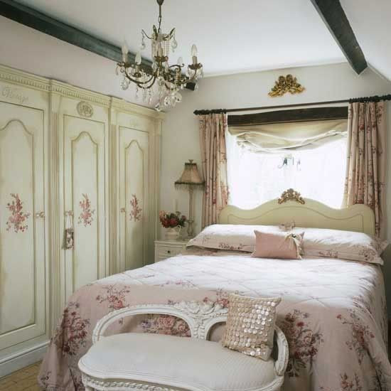 Pink Shabby Chic Bedroom
 Pink Confessions Shabby Chic Bedroom Ideas