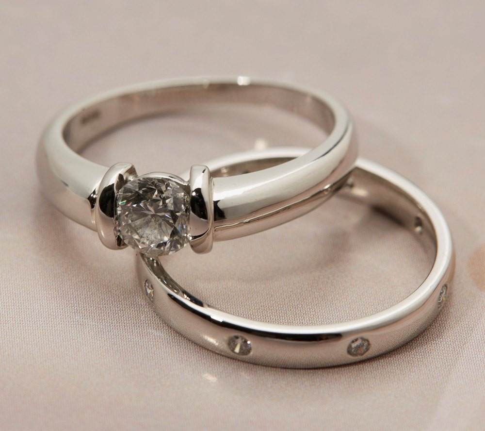 Platinum Diamond Engagement Ring
 Platinum Diamond Engagement & Wedding Ring Set 582