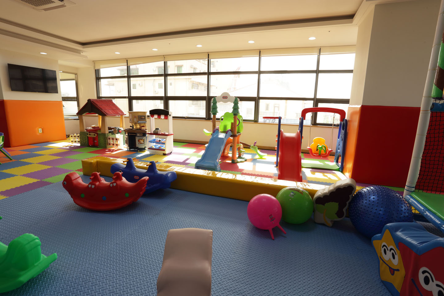 Play Room For Kids
 Children s Playroom De Castle Royal