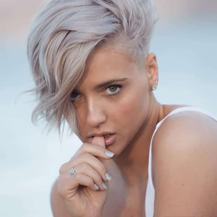 Popular Womens Haircuts 2020
 Top 15 most Beautiful and Unique womens short hairstyles