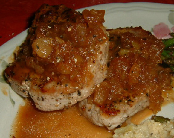 Pork Chops And Apple Sauce
 Pork Chops With Golden Applesauce Recipe Food
