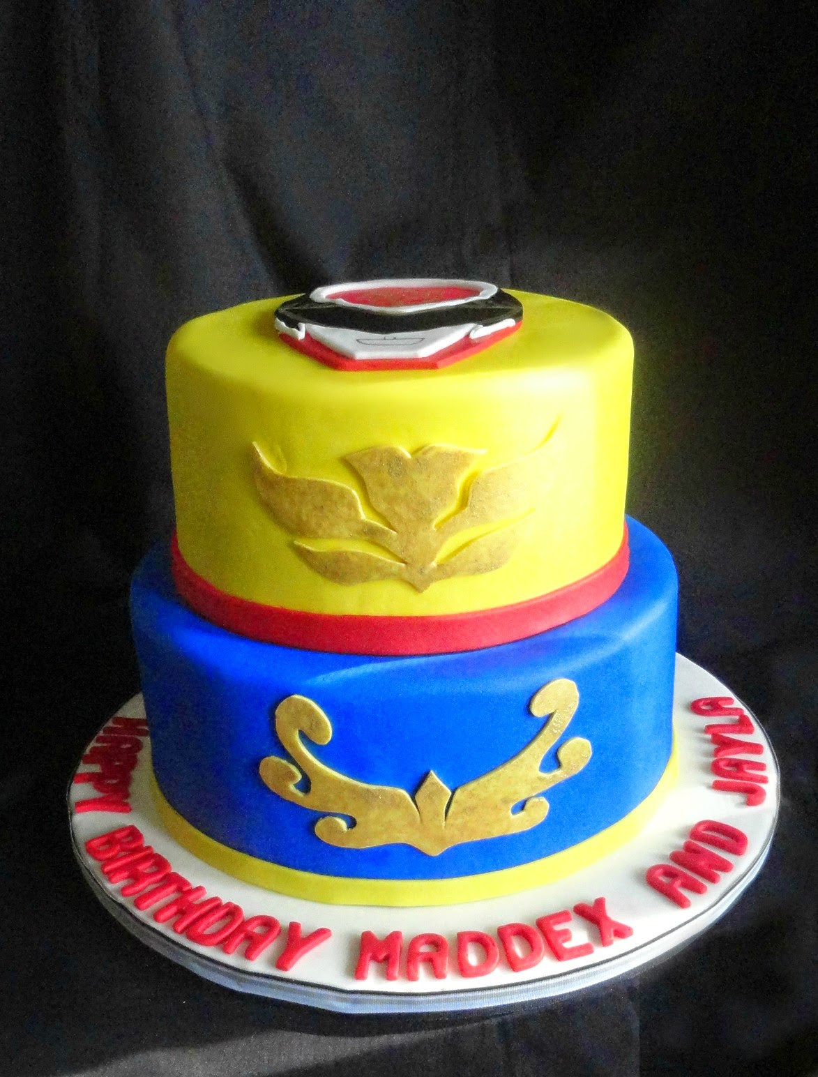 Power Ranger Birthday Cakes
 Pink Little Cake Power Ranger Cake