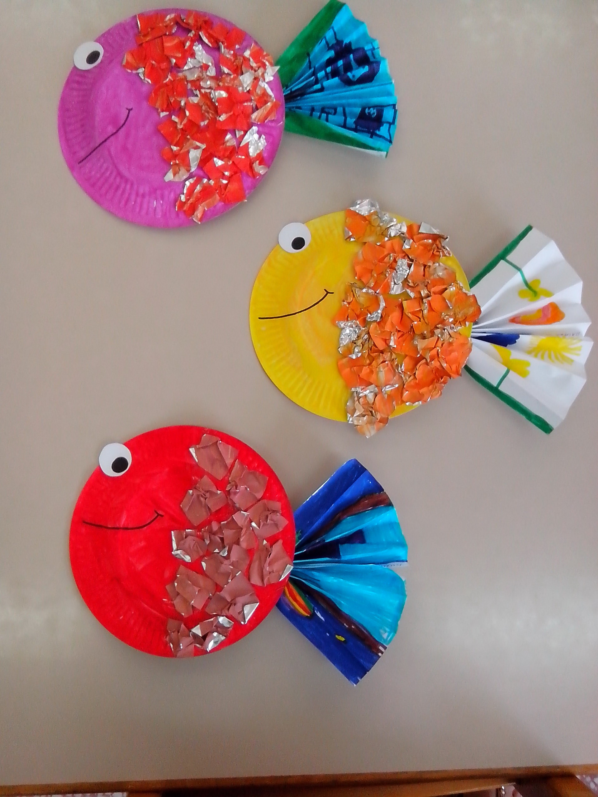 Preschool Arts Crafts
 Paper Plate Tropical Fish